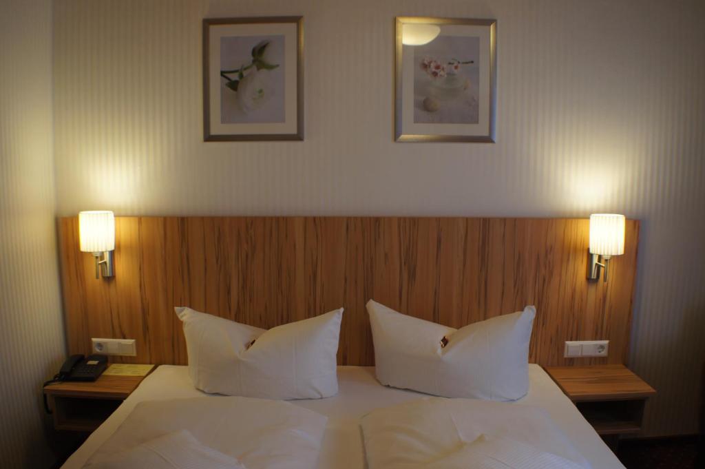 Hotel am Bad Tübingen Zimmer foto